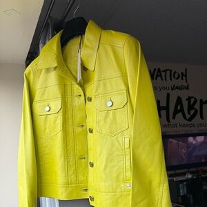 Never worn, brand new leather jacket. Brand is Velez, size small.